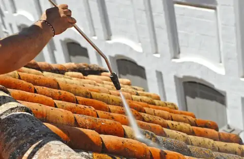 Nettoyage de toitures - Saint-Gilles-Pligeaux